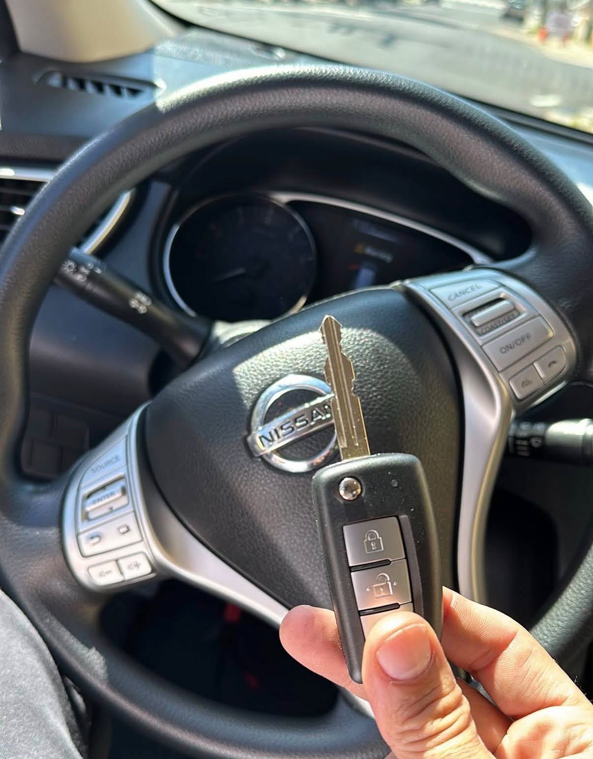 Nissan remote key