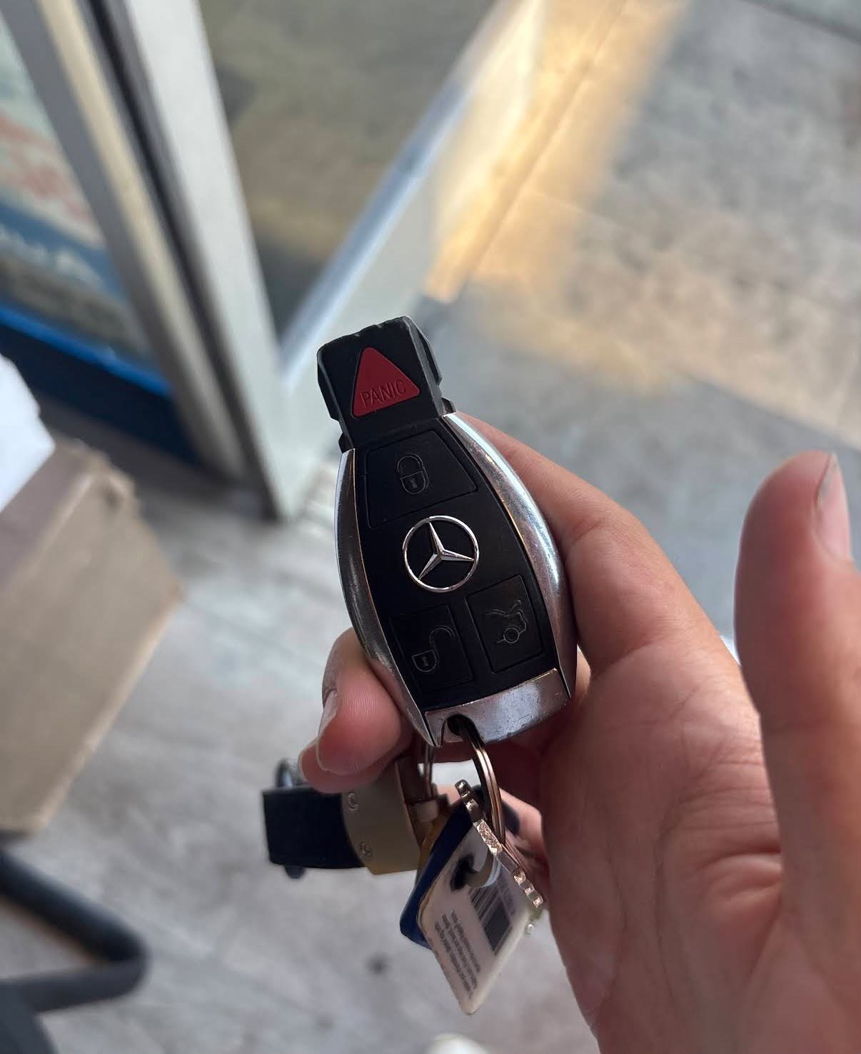 Mercedes-Benz key