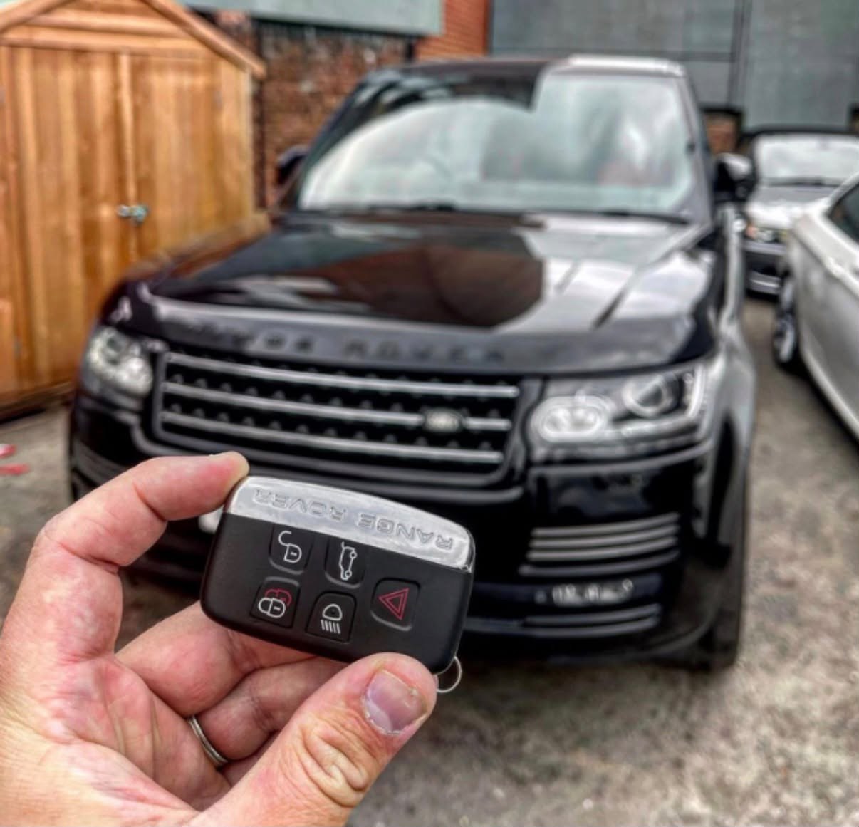 Range Rover key